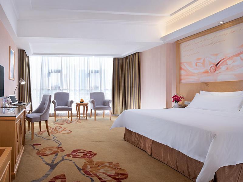 Vienna Hotel Guangzhou Panyu Huanan Country Garden Buitenkant foto